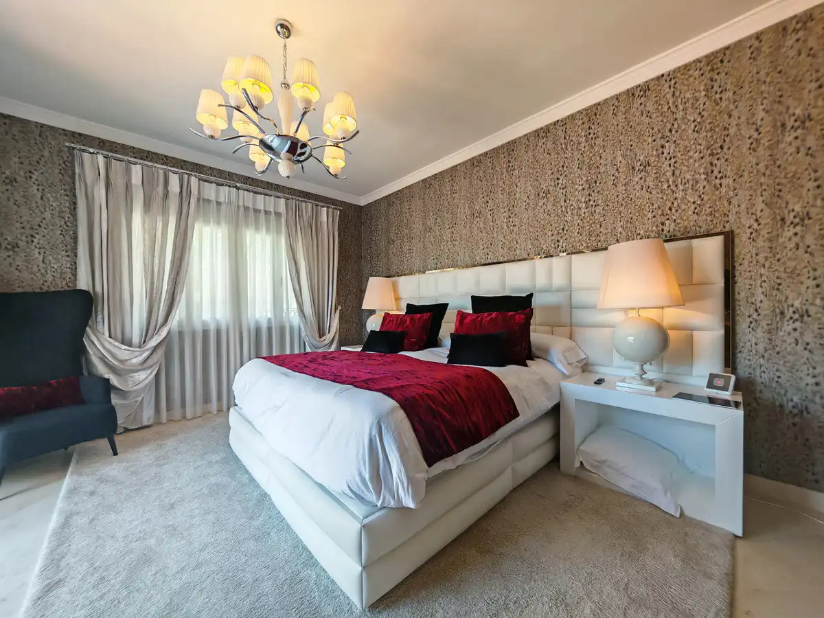 Bedroom of Houses for sale in Marbella  with Air Conditioner, Heating and Private garden