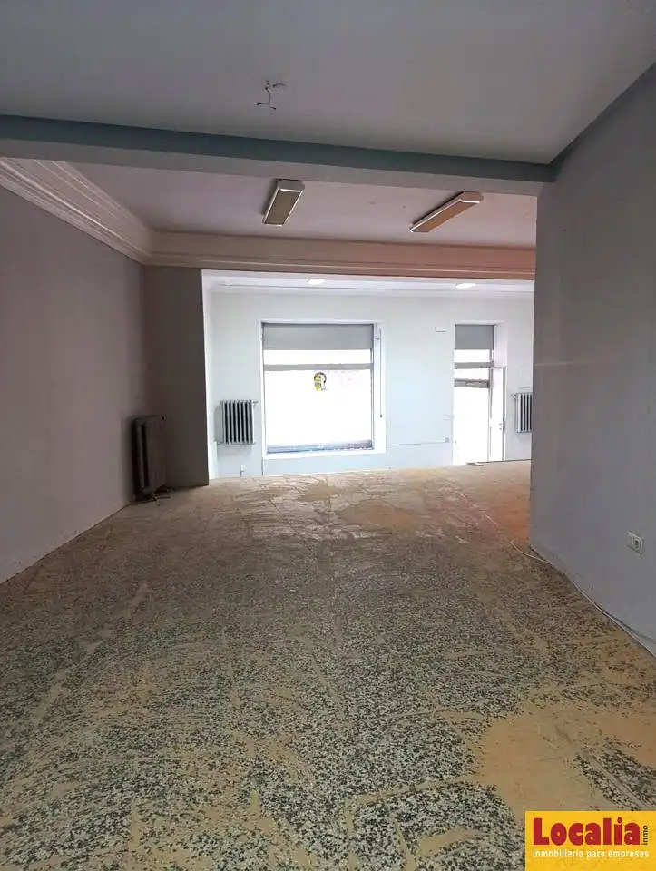 Local comercial en venda a Centro, imagen 4