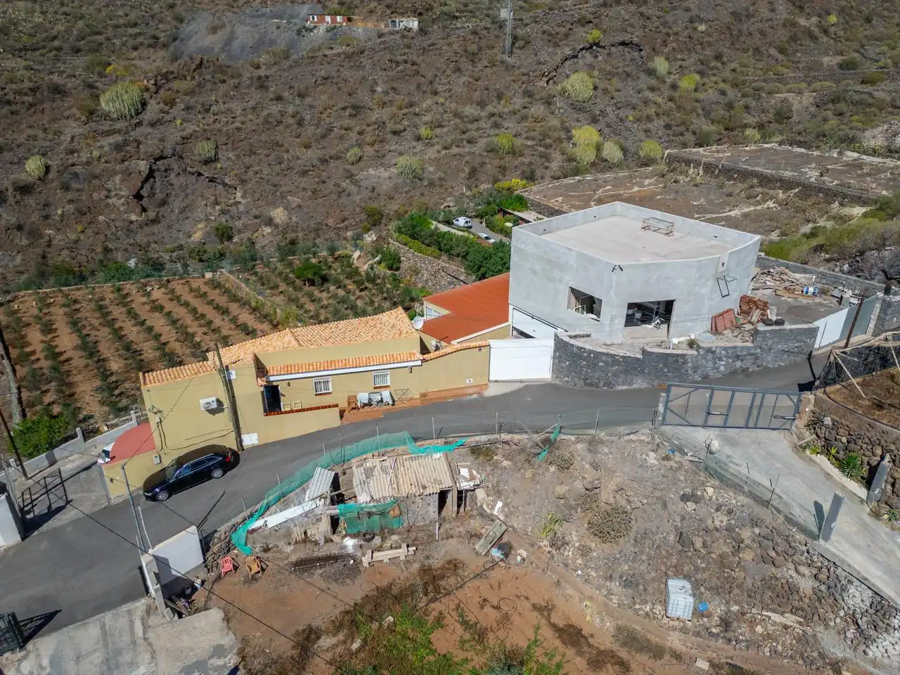 Vista exterior de Finca rústica en venda en Santiago del Teide amb Jardí privat i Terrassa