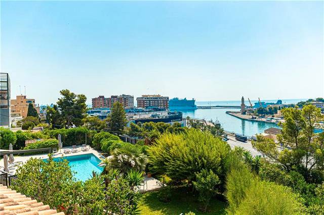 Casa adosada en Venta en La Bonanova