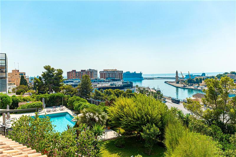 Photo 1 of Single-family semi-detached for sale in La Bonanova, Illes Balears