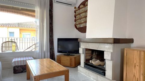 Foto 2 von Einfamilien-Reihenhaus zum Verkauf in Sant Pere Pescador, Girona