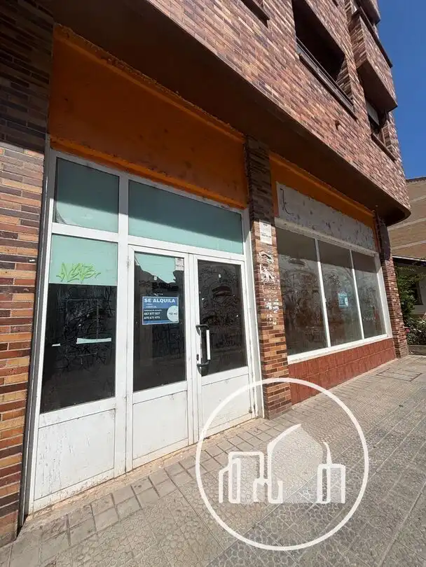 Local comercial de lloguer a Medina de Pomar