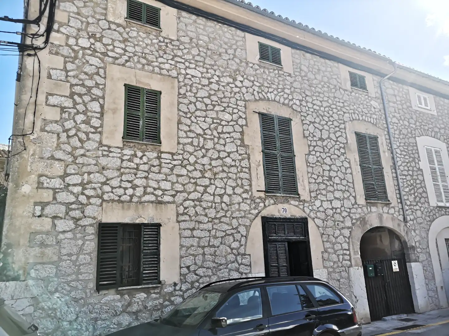 Vista exterior de Casa o xalet en venda en Puigpunyent amb Jardí privat, Moblat i Forn