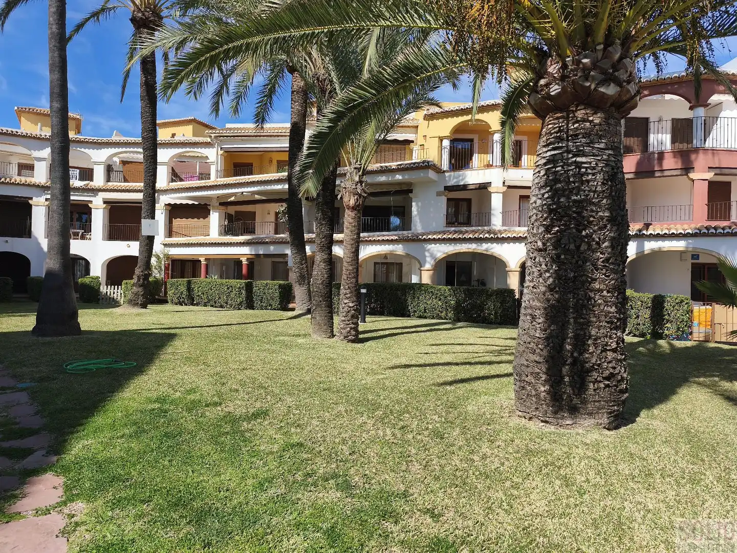 Vista exterior de Dúplex en venda en Jávea / Xàbia amb Terrassa i Piscina comunitària