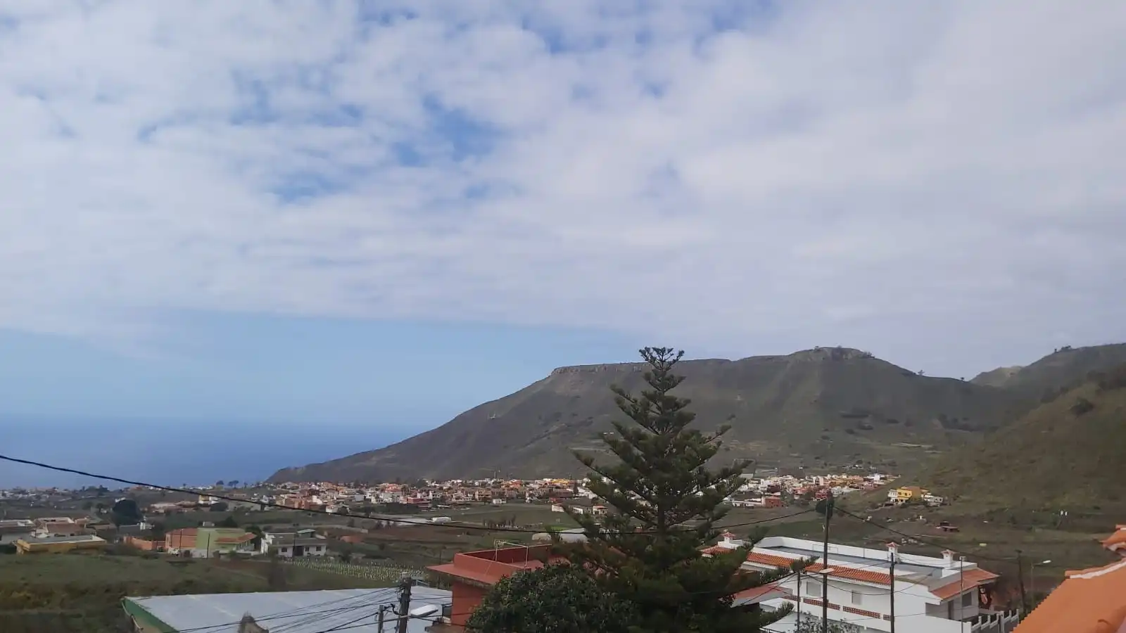 Vista exterior de Ático de alquiler en Tegueste con Terraza, Amueblado y Horno