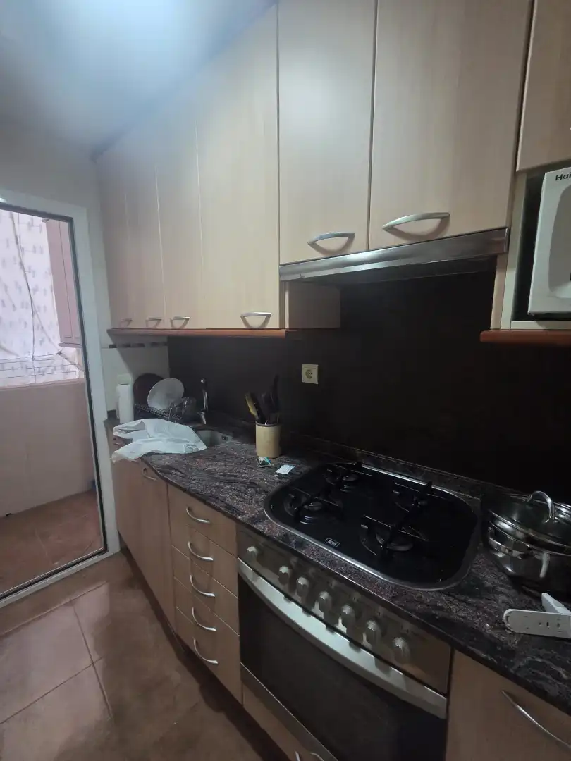 Cocina de Piso en venta en Barcelona con Balcón
