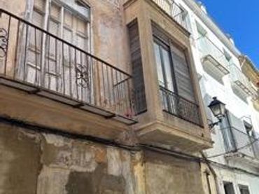 Flat for sale in Casc Urbà