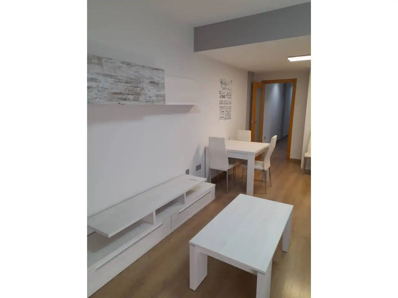 Wohnung zur Miete in Calle VICENTE BLASCO IBAÑEZ, Castalla