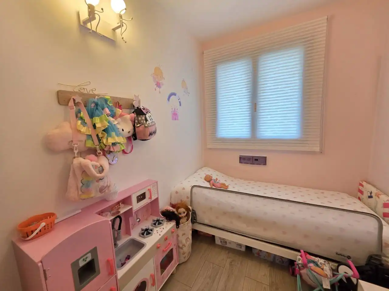 Habitación de Piso en venta en Sant Just Desvern con Aire acondicionado, Calefacción y Terraza