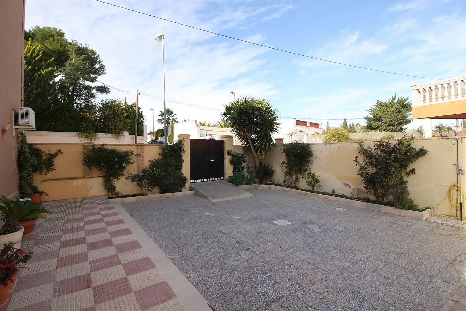 Garten von Maisonette zum Verkauf in Monóvar  / Monòver mit Klimaanlage, Heizung und Terrasse