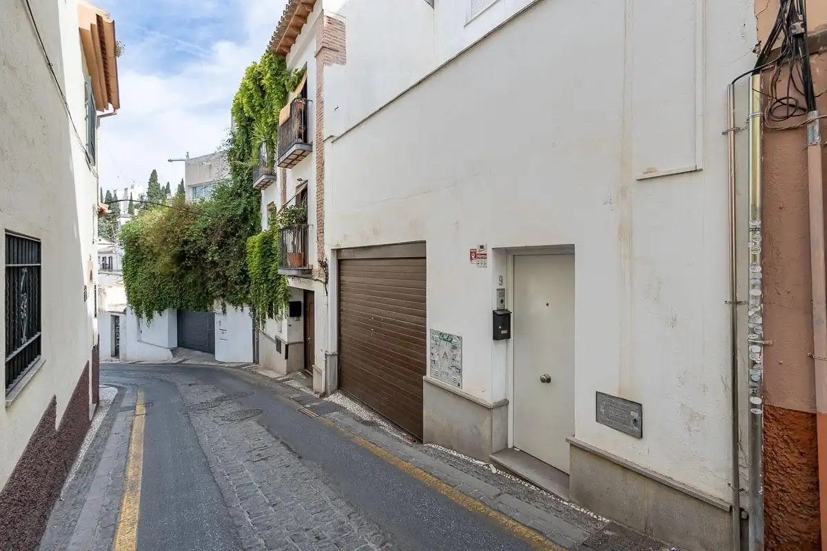 Vista exterior de Casa o chalet en venta en Granada con Aire acondicionado, Terraza y Balcón