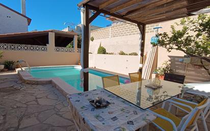 Swimming pool of House or chalet for sale in Calafell  with Terrace