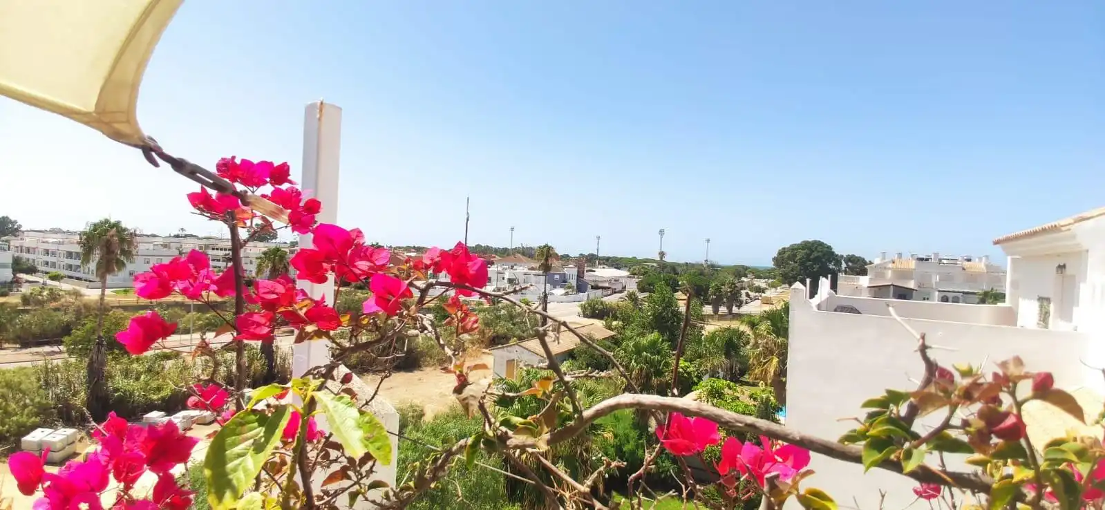 Exterior view of Attic for sale in Rota  with Air Conditioner, Terrace and Storage room
