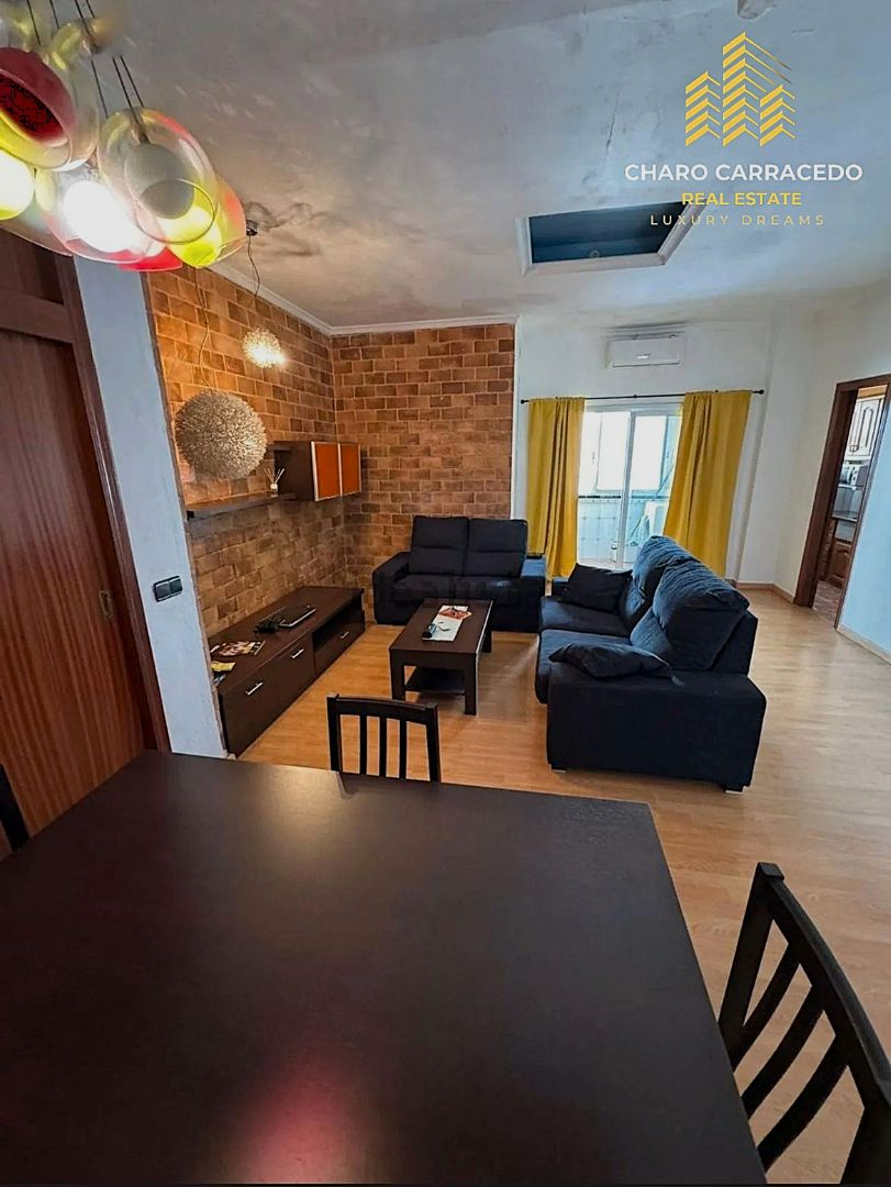 Living room of Flat for sale in  Valencia Capital  with Air Conditioner, Storage room and Furnished