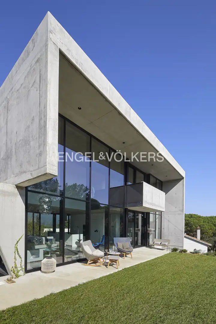 Vista exterior de Casa o xalet en venda en Santa Maria de Palautordera amb Aire condicionat, Calefacció i Jardí privat