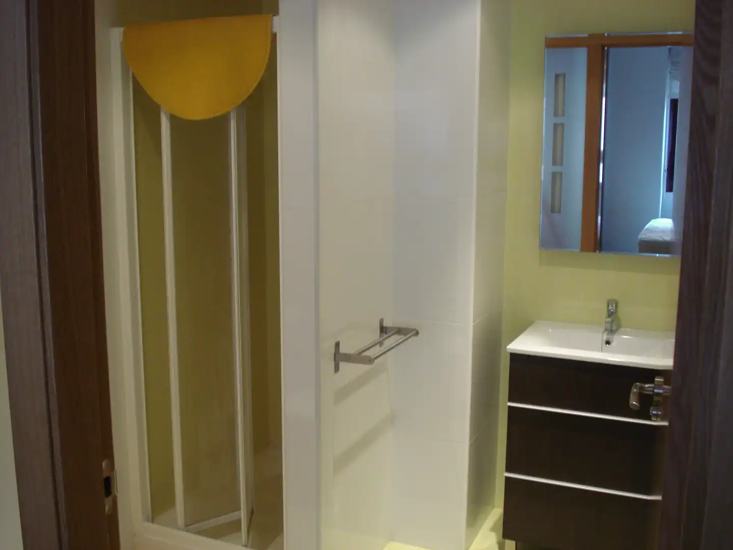 Bathroom of Study for rent in Mérida  with Air Conditioner, Heating and Furnished