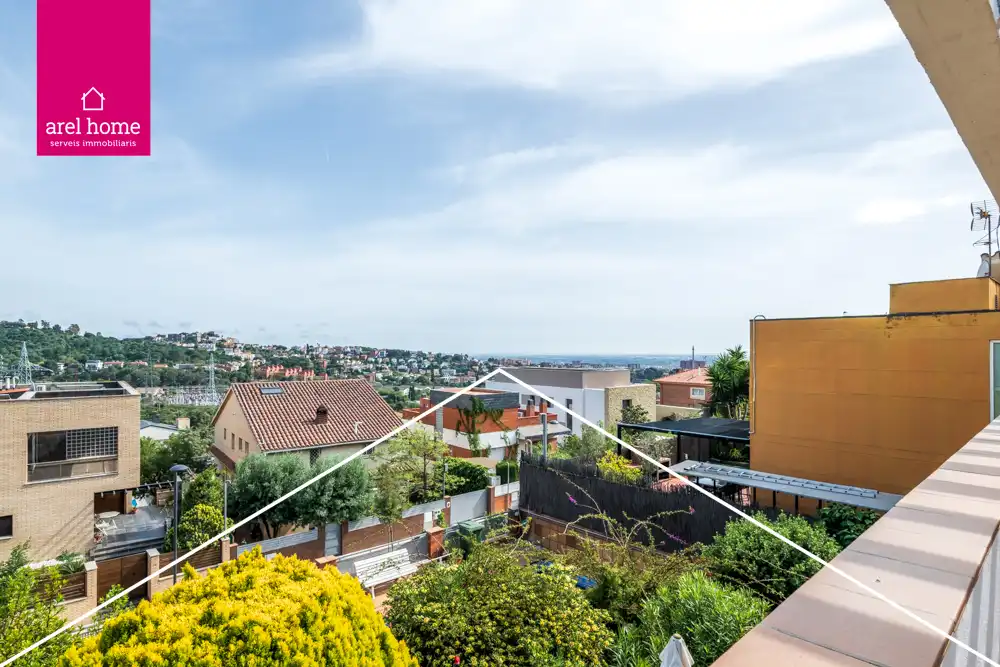 Terrace of Houses for sale in Sant Just Desvern  with Heating, Private garden and Parquet flooring