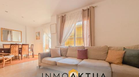 Foto 2 de Casa adosada en venta en Calle Virgen de la Estrella, 40, Pozoalbero, Cádiz