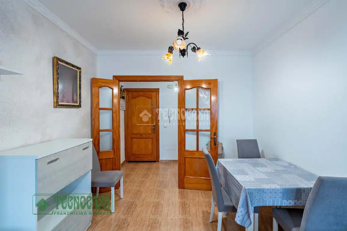 Comedor de Piso en venta en Roquetas de Mar con Aire acondicionado, Calefacción y Amueblado
