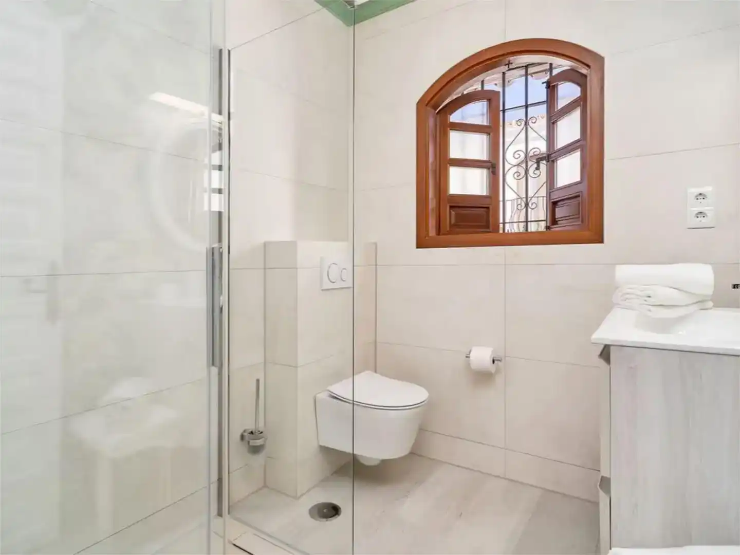 Badezimmer von Country house zur Miete in Nerja mit Klimaanlage und Schwimmbad