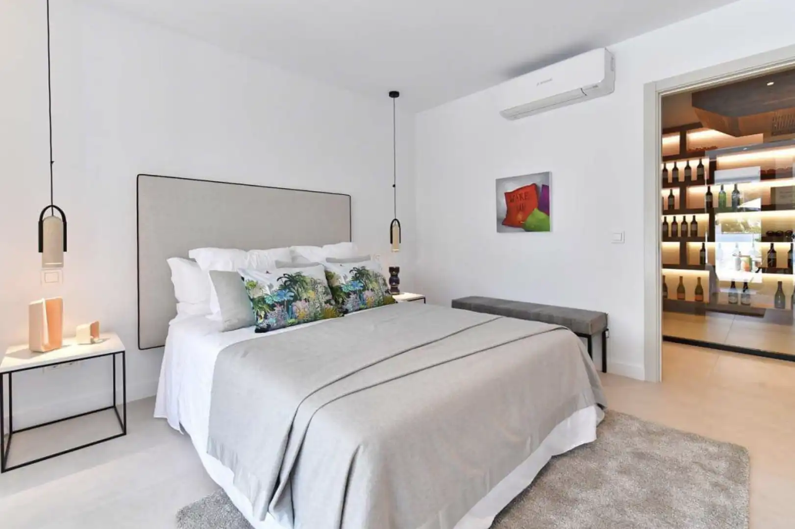 Dormitori de Casa o xalet de lloguer en Marbella amb Aire condicionat, Jardí privat i Piscina
