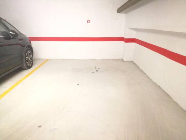 Garaje en Venta en Ciudad Jardín