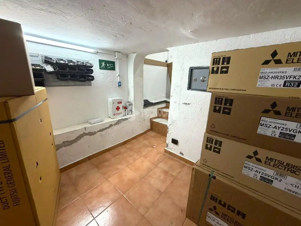 Local en venta en Alcalá de Henares con Aire acondicionado y Calefacción