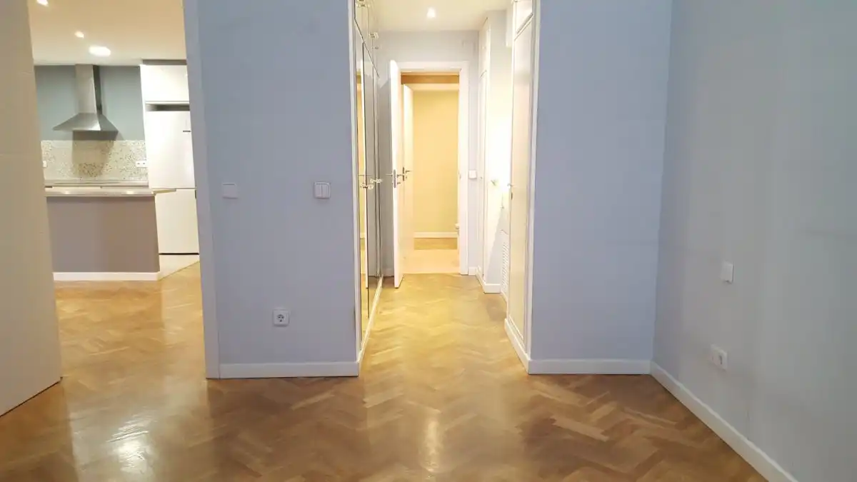 Piso con ascensor en venta en Calle POTOSI, imagen 3
