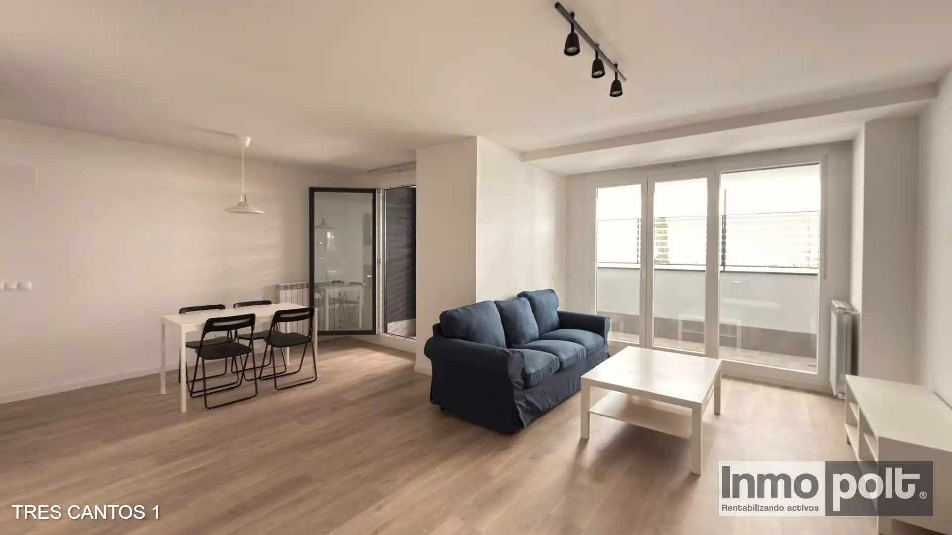 Living room of Flat for rent in Tres Cantos  with Air Conditioner, Furnished and Oven