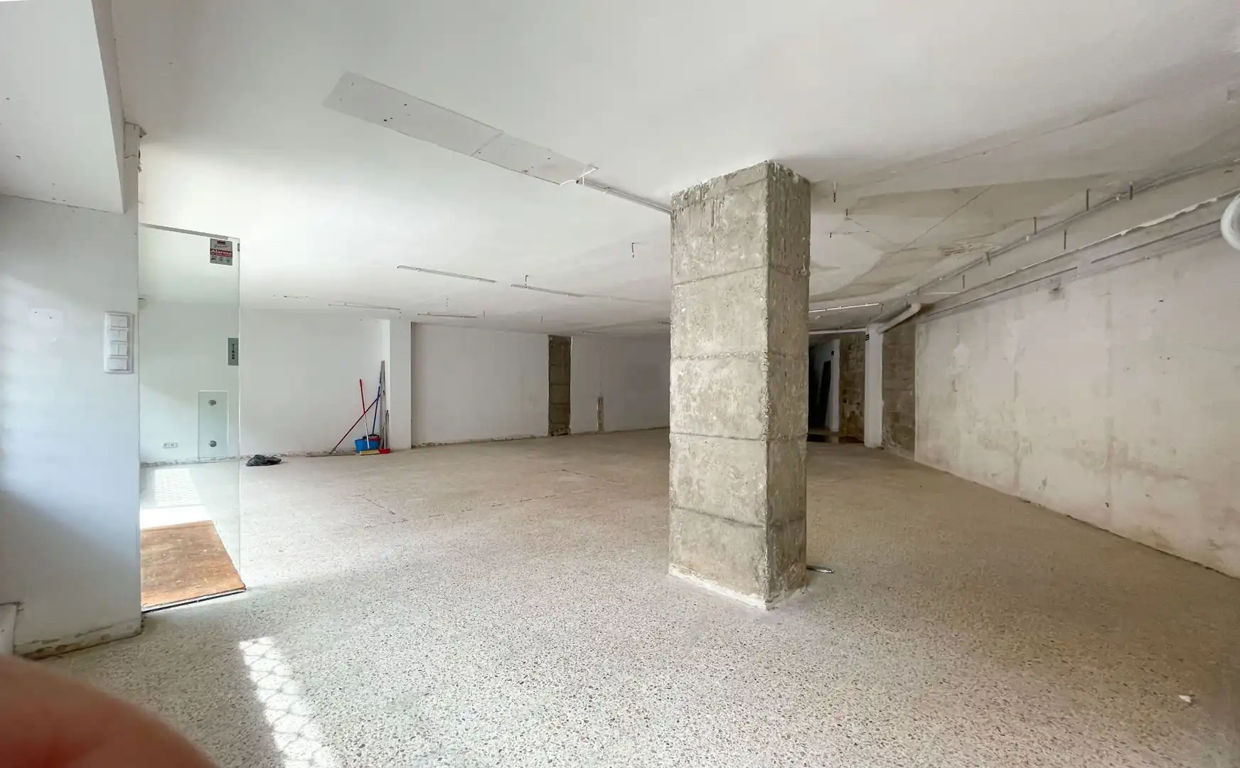 Gewerbefläche zum Verkauf in Vinyets - Molí Vell, imagen 7