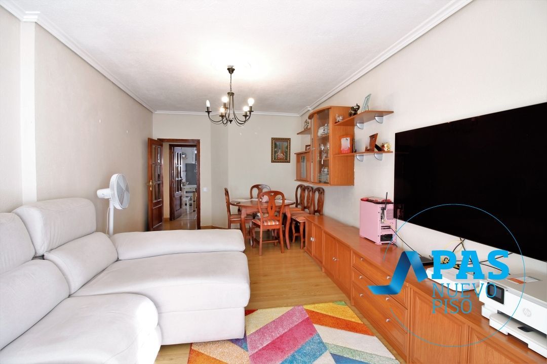 Sala d'estar de Pis en venda en Santander