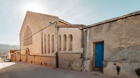 Edificio en venta en Bot, antigua cooperativa vitivinícola, Tarragona