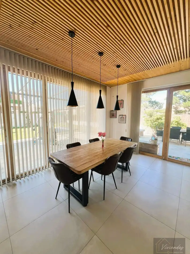 Dining room of Houses for sale in Villanueva de la Cañada  with Heating, Terrace and Balcony
