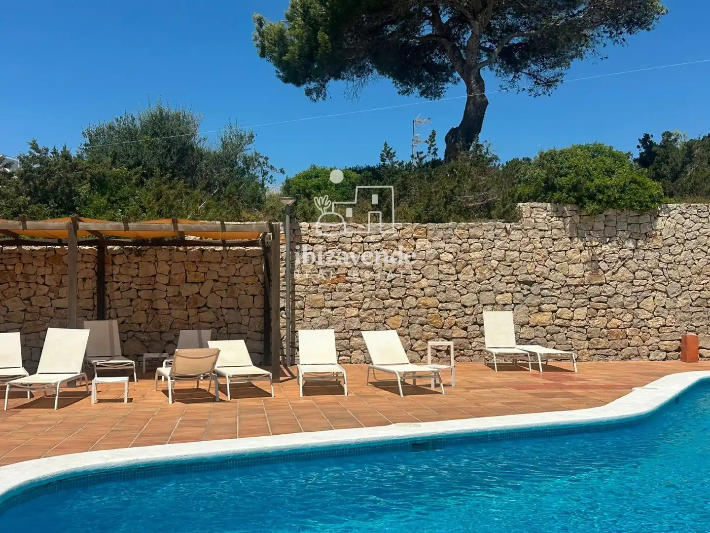 Swimming pool of Flat for rent in Eivissa  with Air Conditioner, Terrace and Swimming Pool