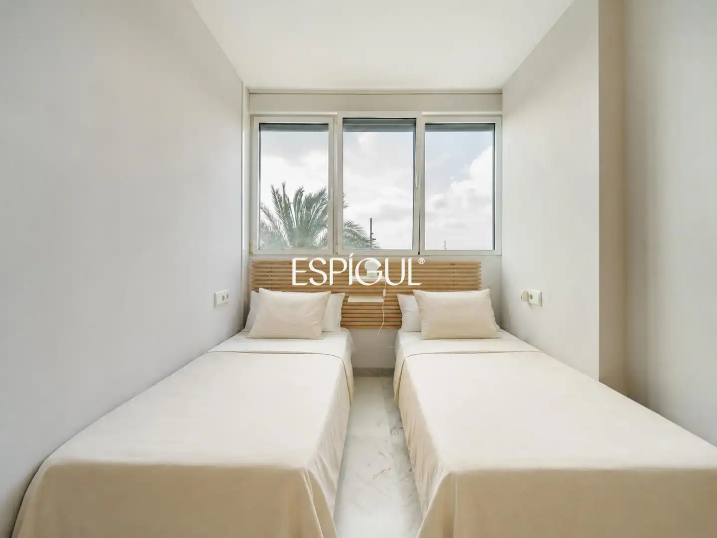 Habitación de Piso en venta en Barcelona con Aire acondicionado, Calefacción y Terraza