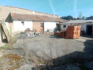 Foto 4 de Casa o xalet en venda a Calle Corro Amarillo, 1, Mota del Marqués, Valladolid