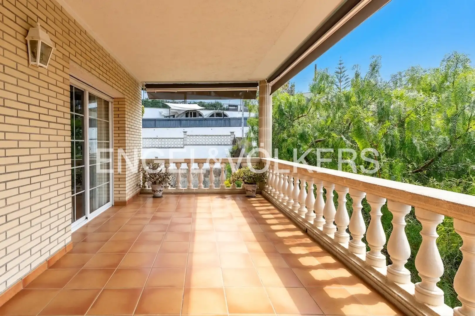 Exterior view of Houses for sale in Sant Cebrià de Vallalta  with Heating, Private garden and Balcony