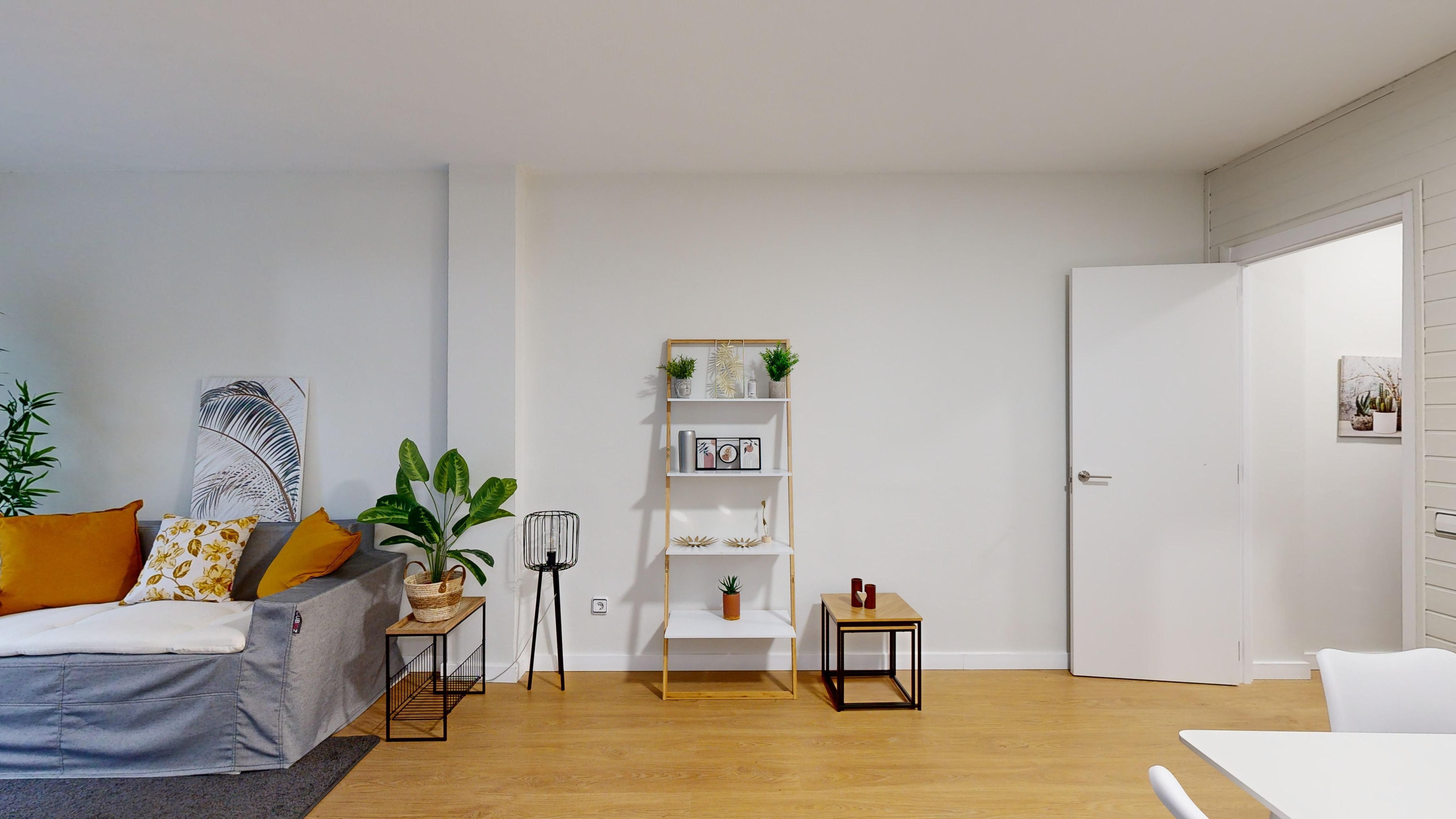 Living room of Planta baja for sale in Barberà del Vallès  with Parquet flooring, Terrace and Oven