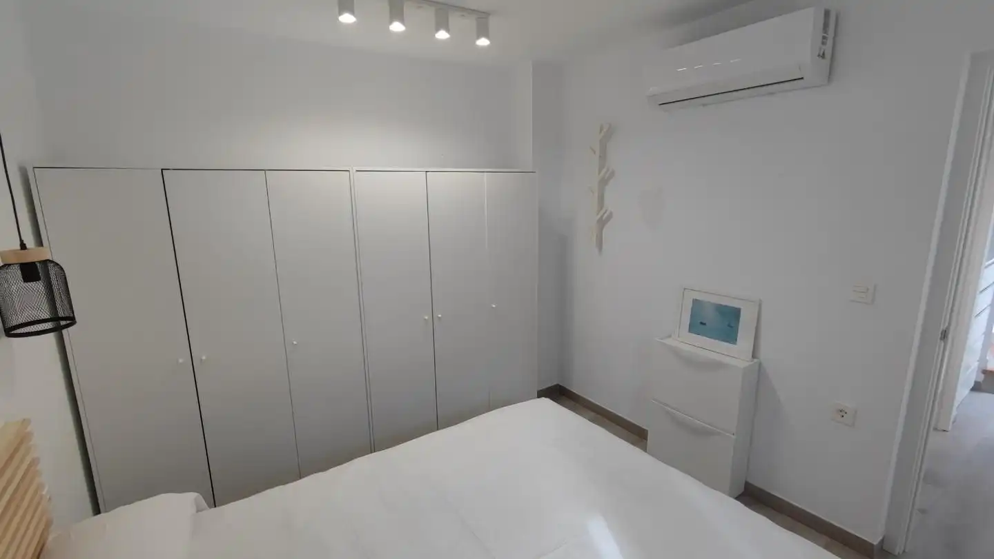 Bedroom of Houses for rent in Granada  with Air Conditioner, Heating and Terrace