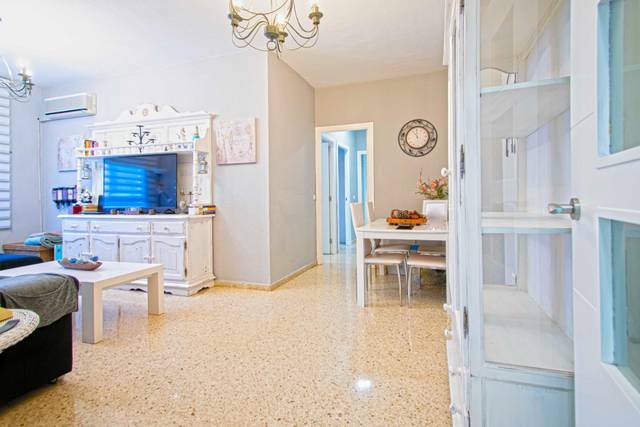 Piso en Venta en Colores -  Entreparques