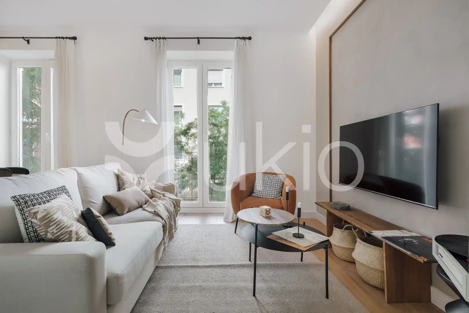 Apartament amb ascensor de lloguer a Calle de Fernán González, imagen 7