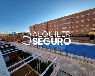 Swimming pool of Flat to rent in Fuenlabrada  with Air Conditioner, Heating and Storage room