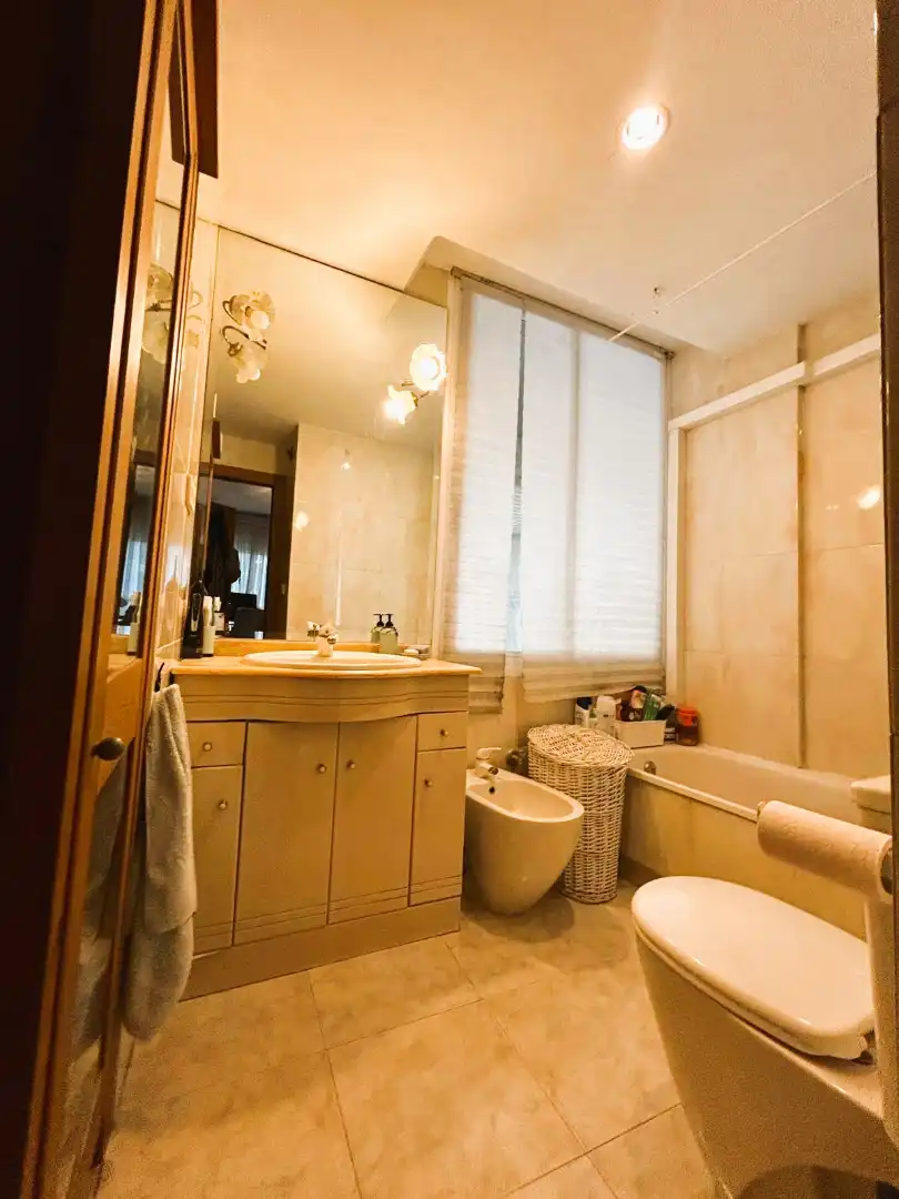 Badezimmer von Maisonette zum Verkauf in Valencia mit Klimaanlage, Heizung und Privatgarten