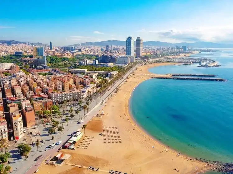 Vista exterior de Apartamento en venta en Barcelona con Aire acondicionado y Amueblado
