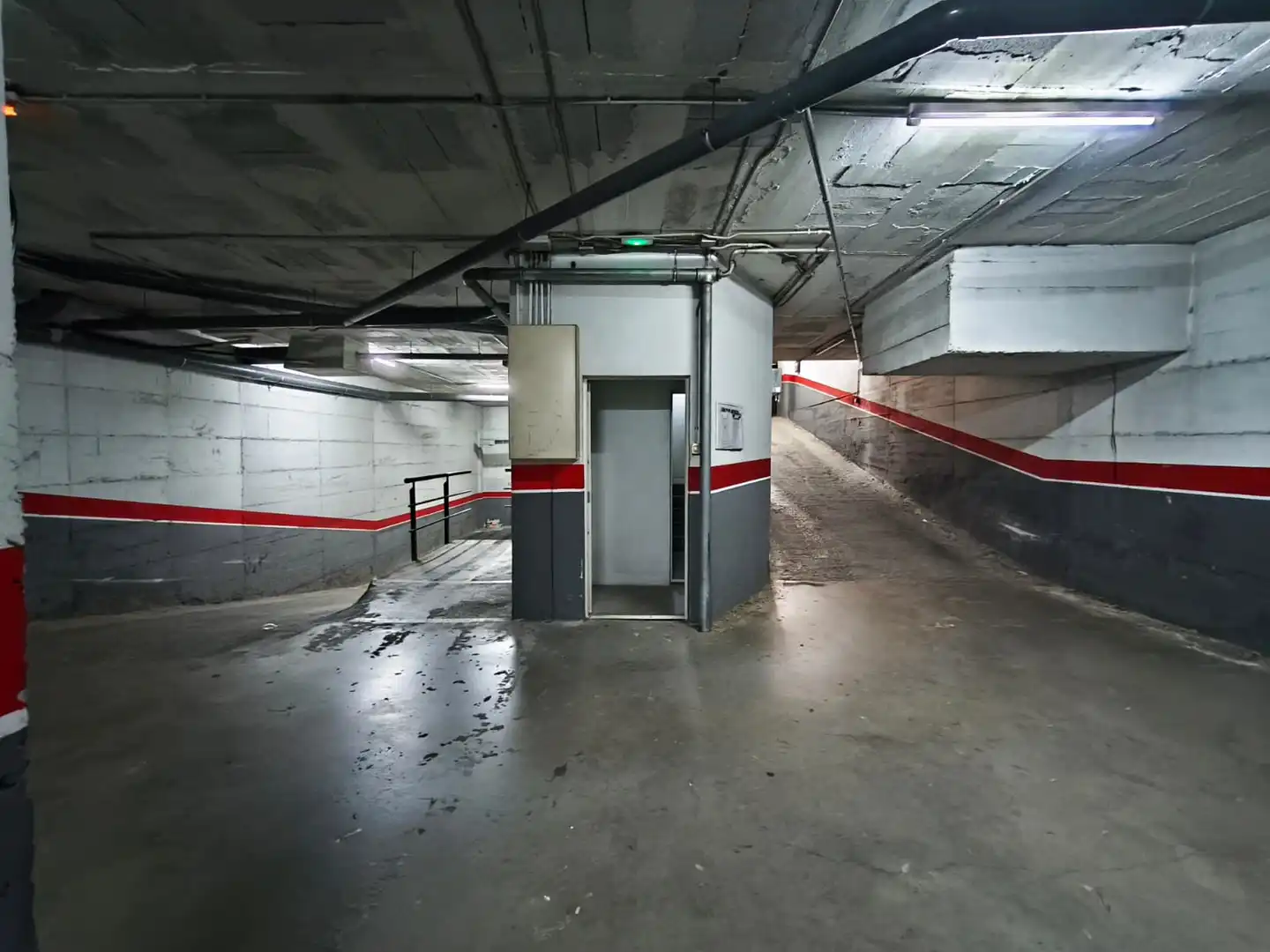 Einzelparkplatz zum Verkauf in Carrer de Cervantes 215, imagen 6