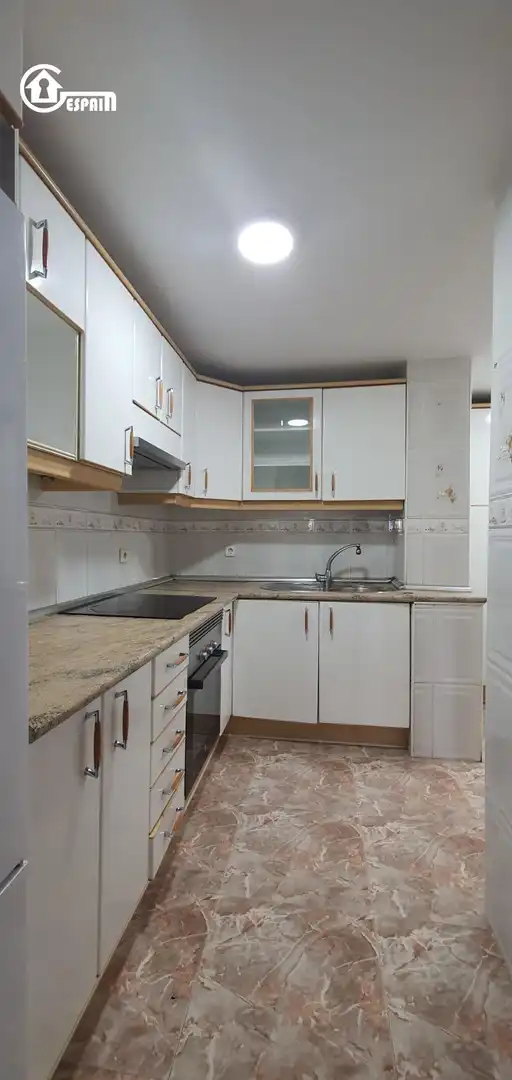 Cocina de Piso en venta en Madrid con Calefacción y Parquet