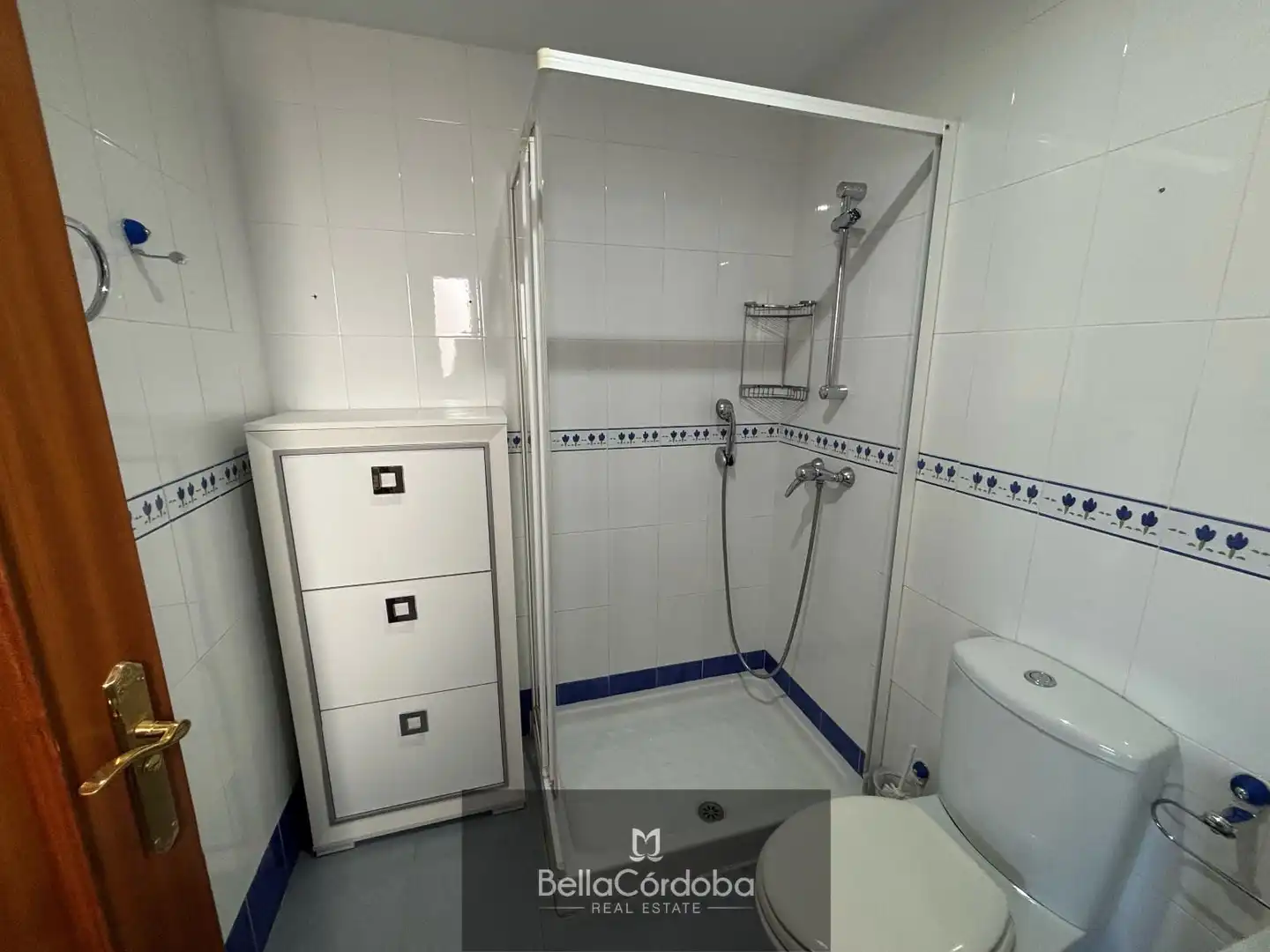 Bany de Pis en venda en Córdoba amb Aire condicionat i Terrassa