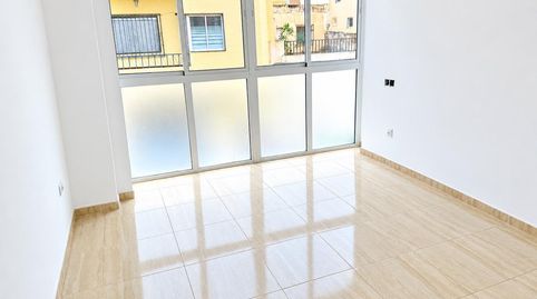 Foto 5 de Apartamento en venta en Calle Galileo, 24, Centro, Almería Capital