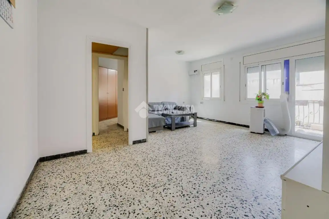 Appartamento con terrazza in vendita a Salut - Lloreda, imagen 6